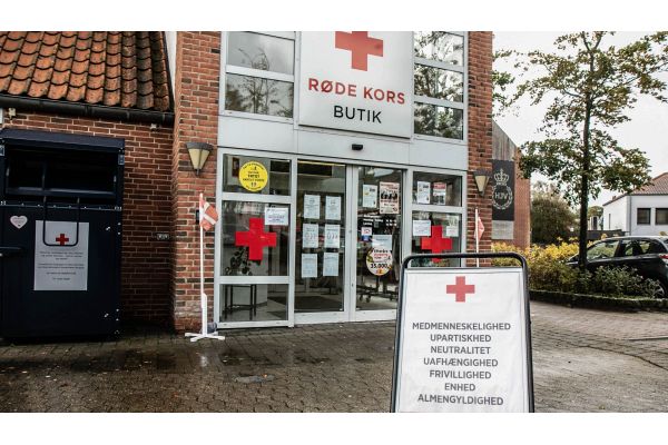 Så er Røde Kors, Lions Club og Give Kirke klar med julehjælp